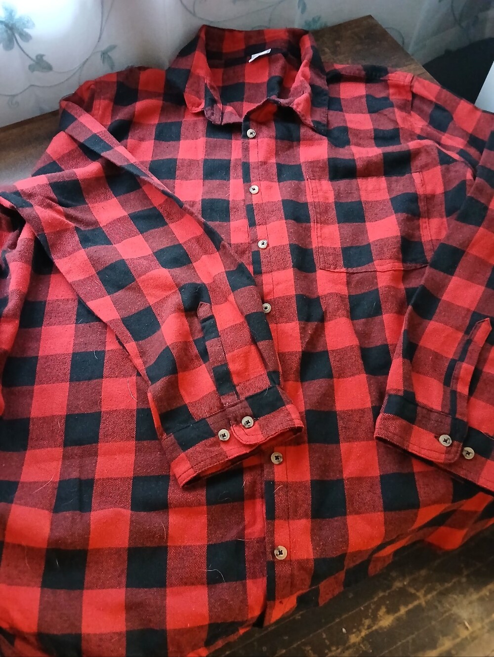 Women's Red and Black Buffalo Plaid Button-Up Shirt